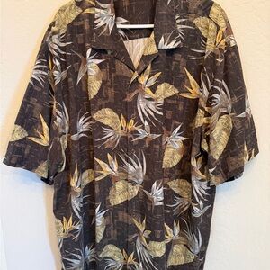 Tommy Bahama Brown and Yellow Floral Casual Button Down Shirt